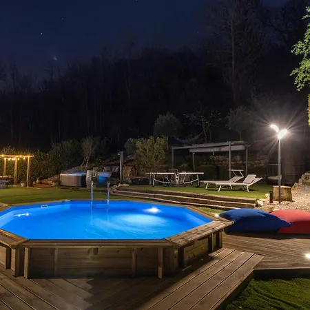 K10 Luxury House, Pool, Jacuzzi, Gym, Private Garden *