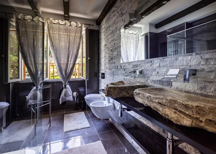 Villa K10 Luxury House, Pool, Jacuzzi, Gym, Sauna, Private Garden